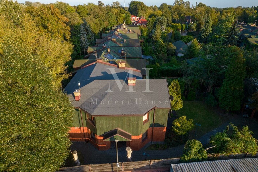 Warszawa, Karmazynowa, Dom 254 m² | Działka 663 m² | 6 pokoi | Garaż 2 auta | Ursynów